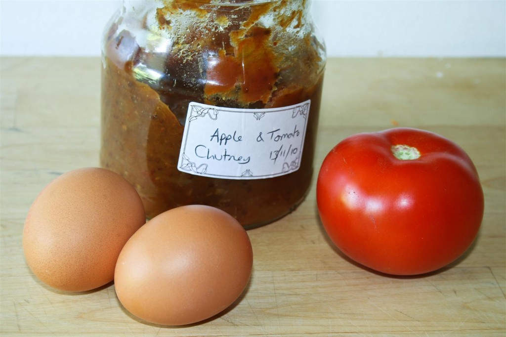 Baked Egg and Chutney Breakfast Pots Ingredients