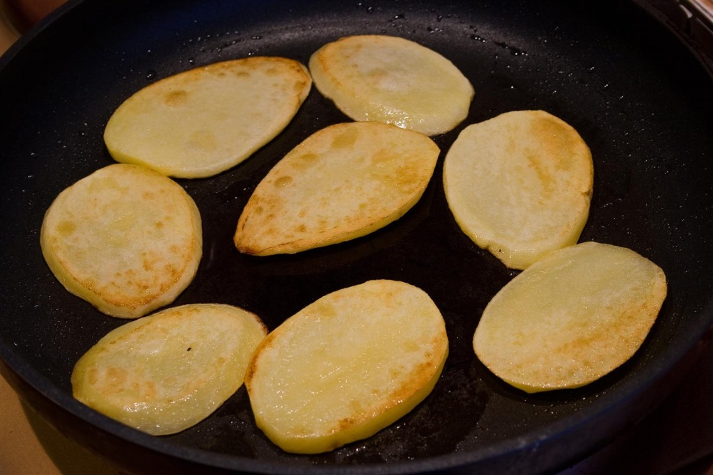 Frying the potatoes
